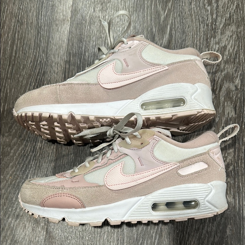 Nike Women's Pink and White Sneakers